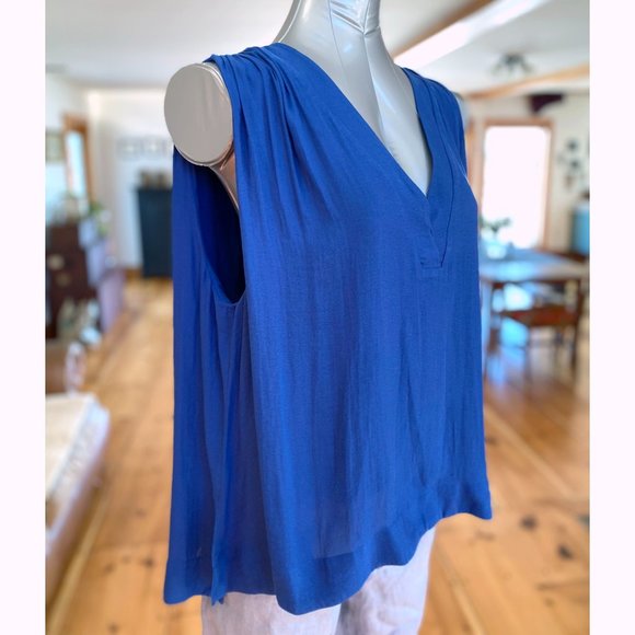 Free People Bold Blue Flowing Blouse with Beautiful Back Detailing - Picture 2 of 10
